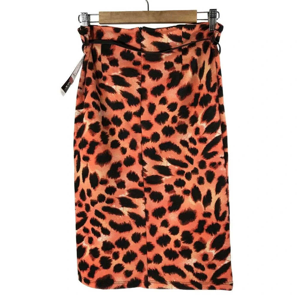 WearEver Knee Length Skirt Size L Belted Orange Leopard Print